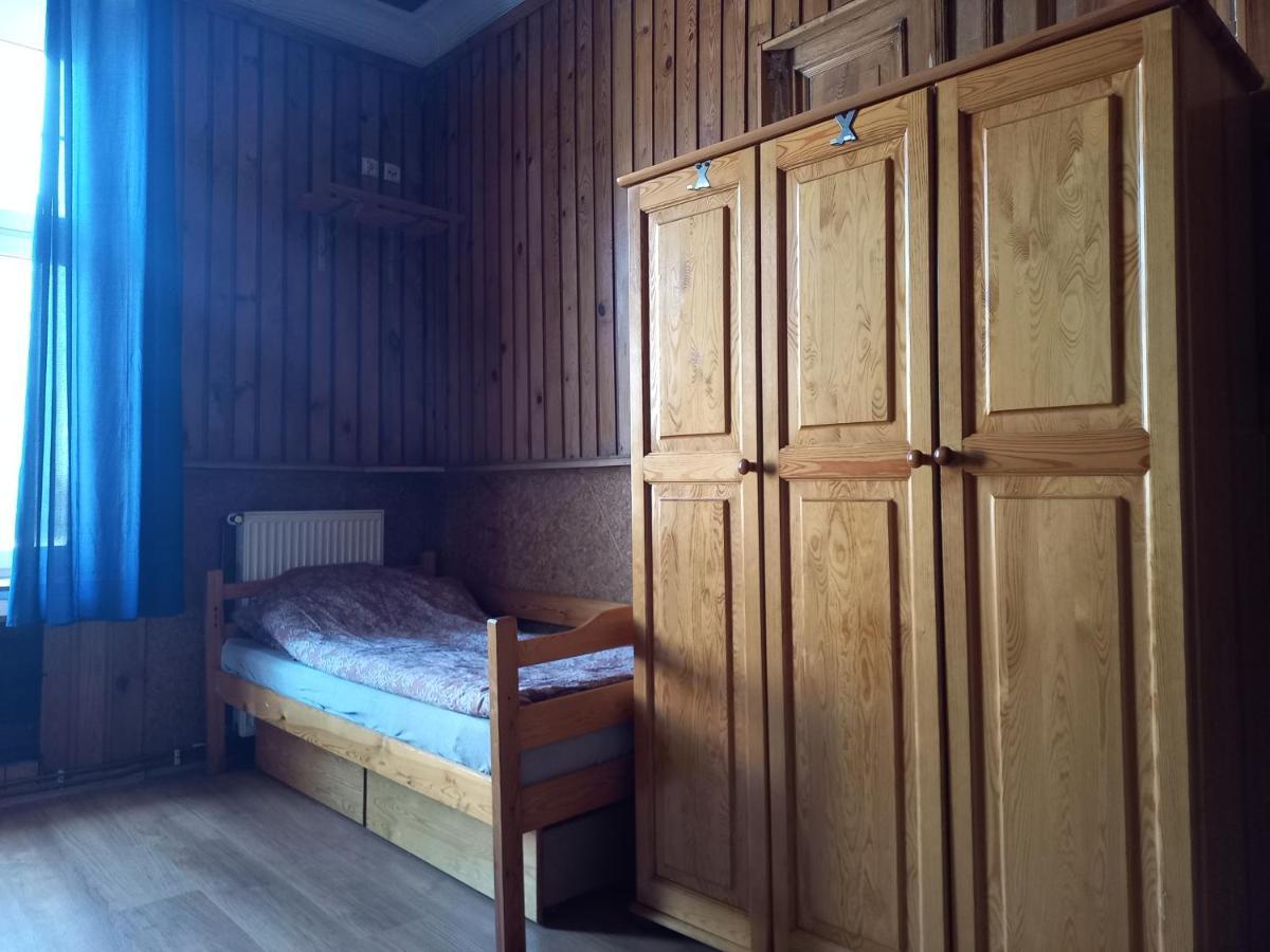 Pokoj 4 Osobowy W Centrum Gdanska Z Aneksem Kuchennym Rooms To Let Buitenkant foto